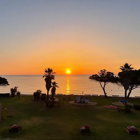 Le Village Des Isles Holiday park *