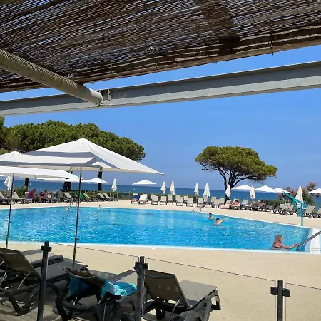 Holiday park Le Village Des Isles *