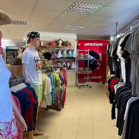 Holiday park Le Village Des Isles