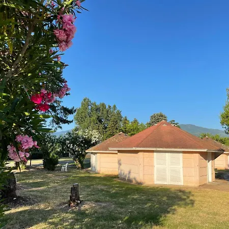 Le Village Des Isles Taglio-Isolaccio