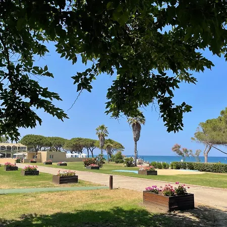 Semesterpark Le Village Des Isles Taglio-Isolaccio