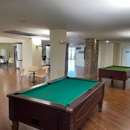 Le Village Des Isles * Taglio-Isolaccio