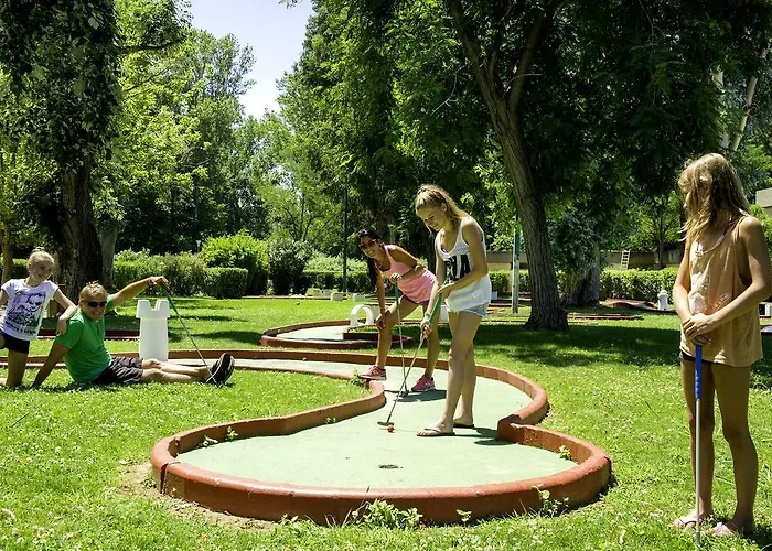 Le Village Des Isles Taglio-Isolaccio