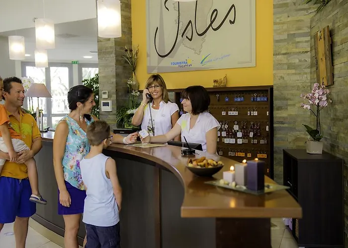 Le Village Des Isles Vakantiepark Taglio-Isolaccio